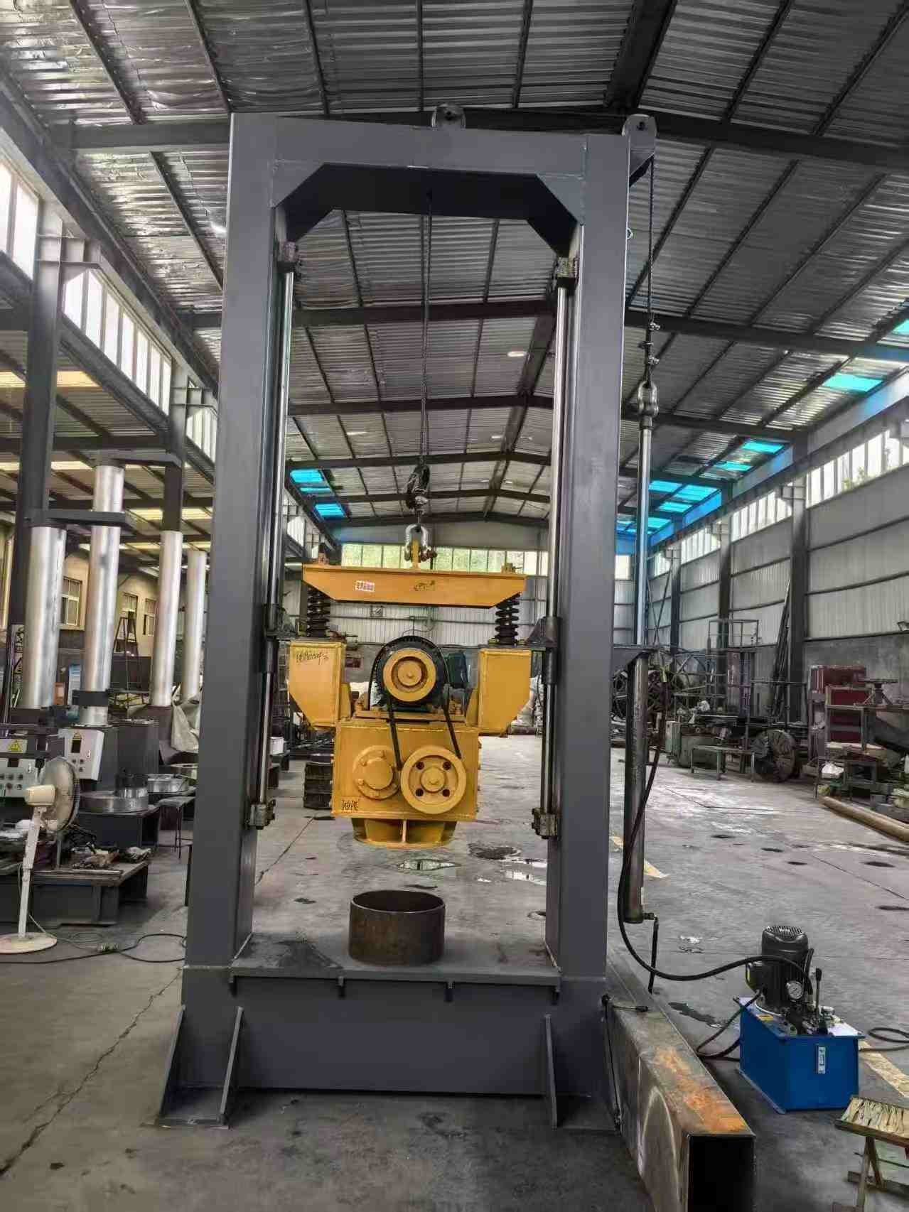 石墨碳化硅制品壓力機(jī)